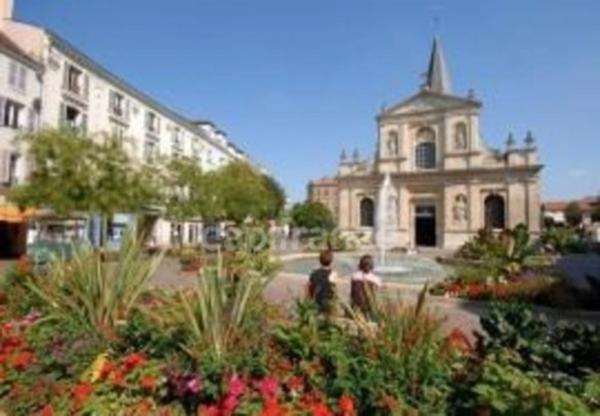 Local/bureau Bail à céder RUEIL MALMAISON (92)