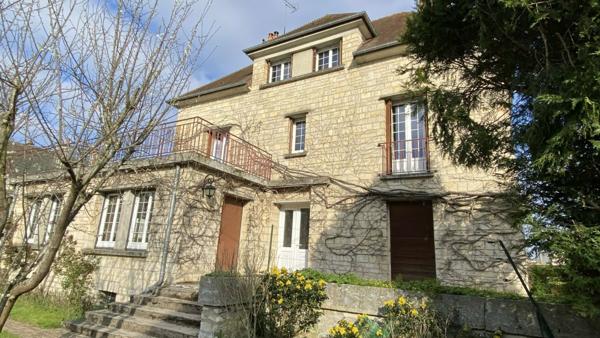 Belle maison d'architecte en pierres de taille , Vimoutiers