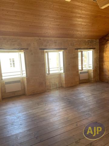 Location appartement Pauillac : 540 € - AJP Pauillac Immobilier