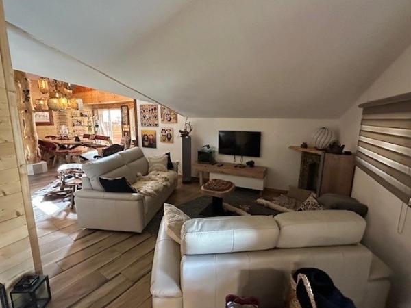 Maison + Appartement individuelle +Terrain constructible