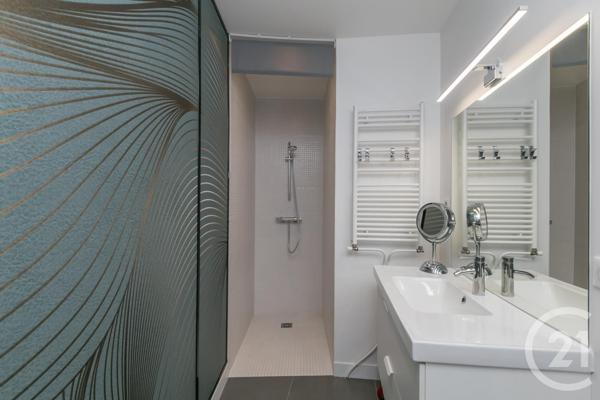 Maison à vendre  5 pièces - 110,19 m2 ST MAUR DES FOSSES - 94