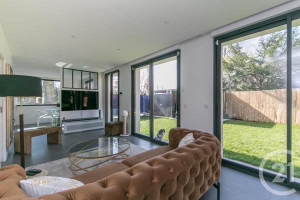 Maison à vendre  5 pièces - 110,19 m2 ST MAUR DES FOSSES - 94