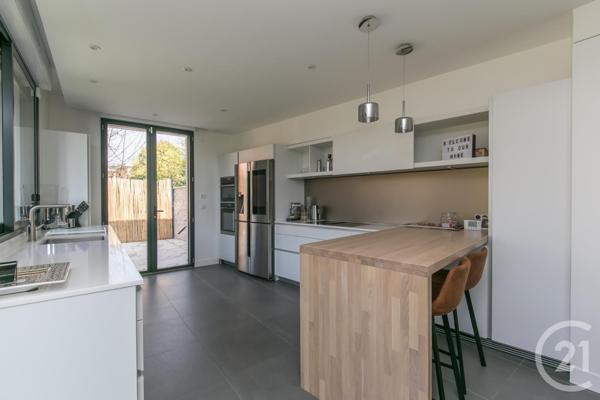 Maison à vendre  5 pièces - 110,19 m2 ST MAUR DES FOSSES - 94