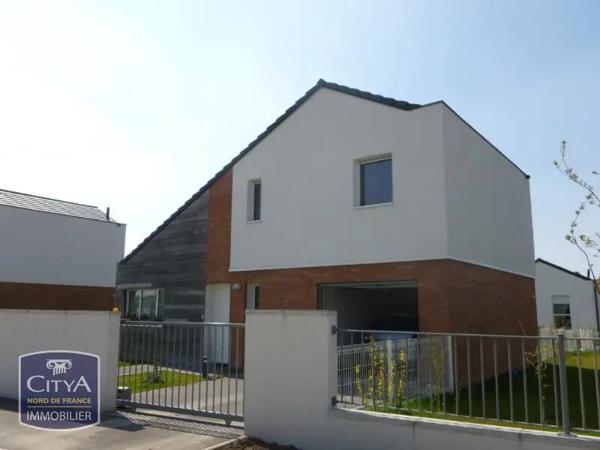 Maison à louer 3 pièces 86.42m² Valenciennes (59300)