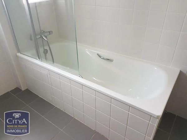 Maison à louer 3 pièces 86.42m² Valenciennes (59300)