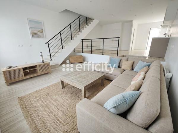 Maison
         5 pièces
        - 105 m² Exclusivité 397 500 € *