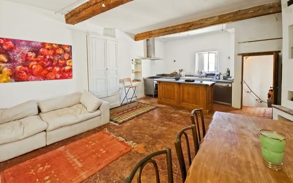 Maison à vendre    3 pièces • 92,35 m2 Forcalquier