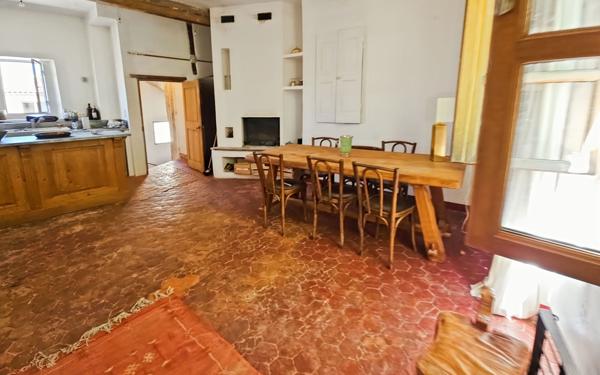 Maison à vendre    3 pièces • 92,35 m2 Forcalquier