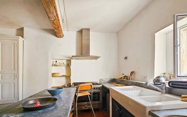 Maison à vendre    3 pièces • 92,35 m2 Forcalquier