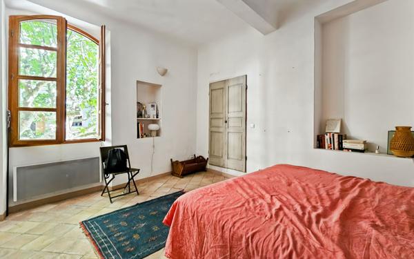 Maison à vendre    3 pièces • 92,35 m2 Forcalquier