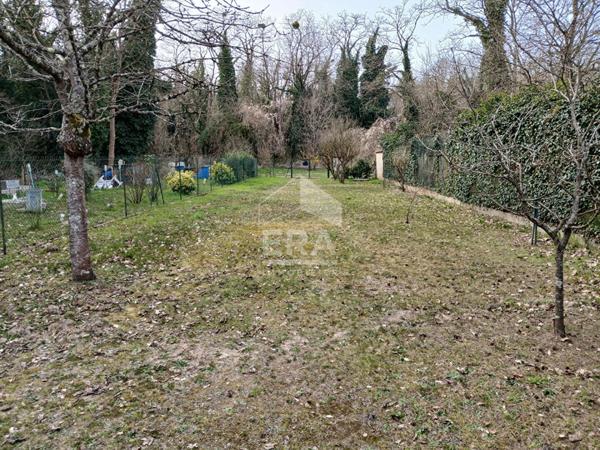 Terrain Cerny 356m²