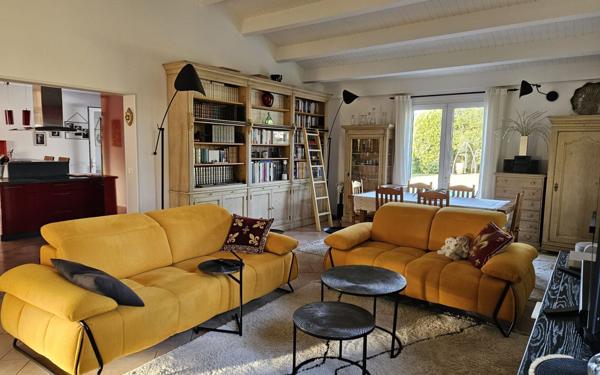 Maison à vendre    5 pièces •  Le Château-d'Oléron