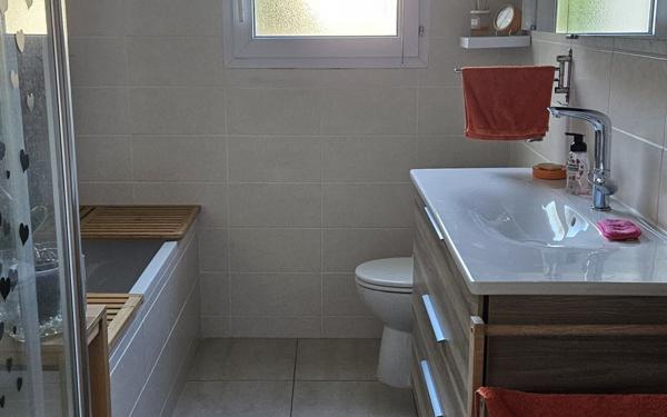 Maison à vendre    5 pièces •  Le Château-d'Oléron