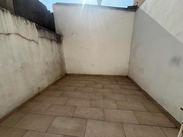 Bel appartement type F3 d'une superficie de 46,01m² avec terrasse privative