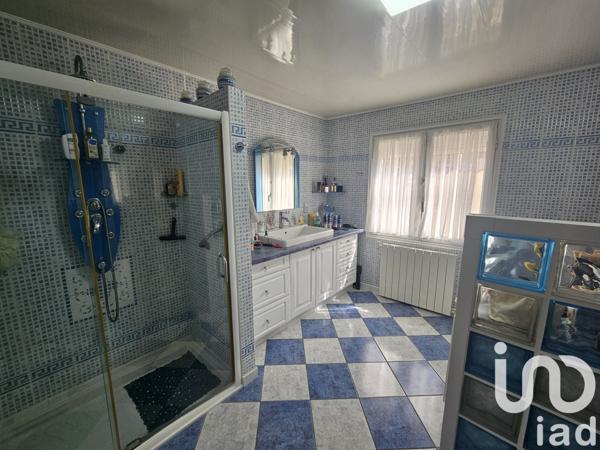 Maison à vendre 5 pièces 92 m² Gond-Pontouvre