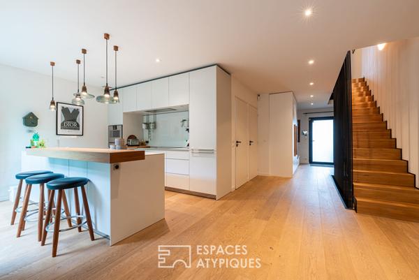 Maison d’architecte grand format signée Bachmann avec piscine