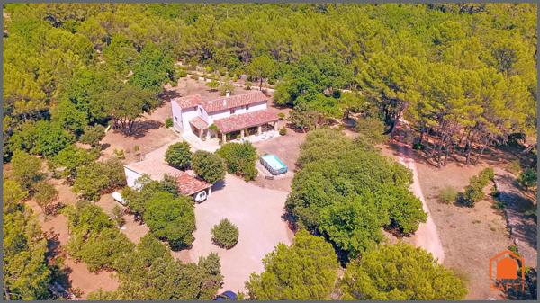 Propriété d'exception 1 hectare et demie, Villa de 190m²