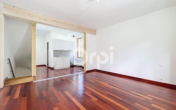 Maison à vendre    4 pièces • 72,60 m2 Saint-Leu-d'Esserent