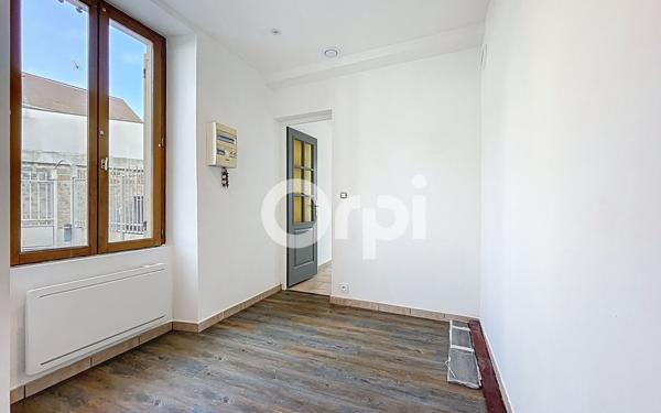 Maison à vendre    4 pièces • 72,60 m2 Saint-Leu-d'Esserent
