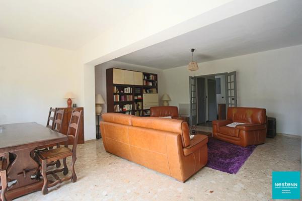 Maison 3 Chambres avec Jardin arboré et Garage à Lormont