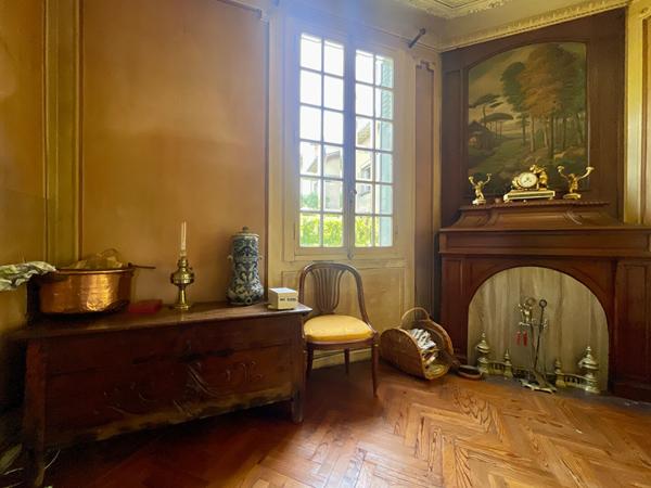 Maison plain pied Talence saint - genès 125m2 hab sur parcelle de 530 m2  prestations anciennes .