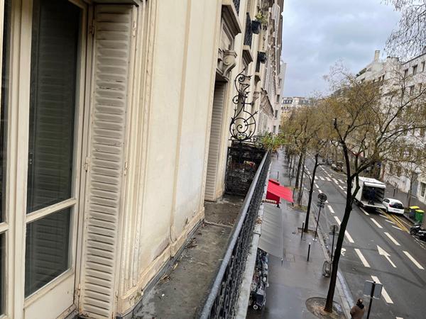 Appartement 3 pièces avec balcon...