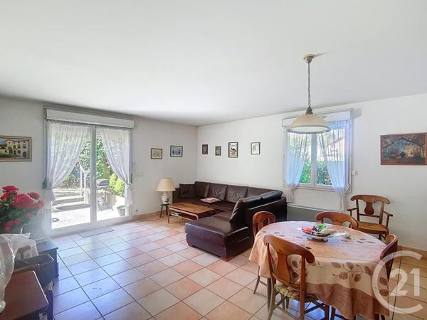 Appartement F4 à vendre  4 pièces - 93,69 m2 BRUNOY - 91