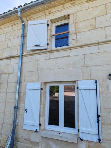 Charmante maison en pierres de 1850 entièrement rénovée