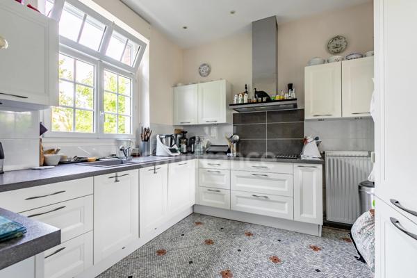 Maison de caractère à vendre 7 pièces SOISSONS (02)