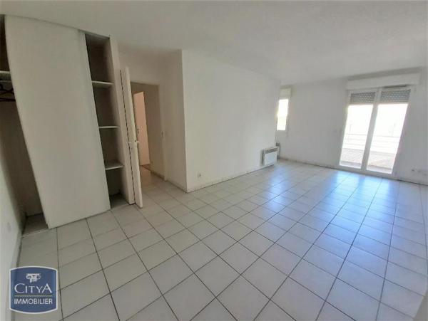 Appartement à louer 2 pièces 47.87m²