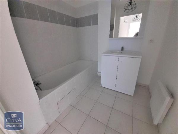 Appartement à louer 2 pièces 47.87m²