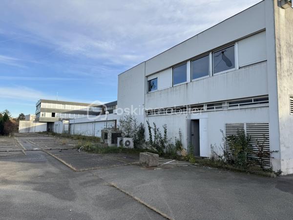 Immeuble de 646 m²