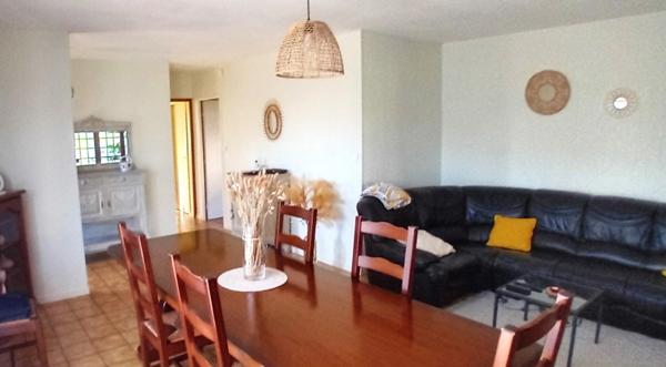 Maison à vendre 6 pièces, plain-pied - AMBARES ET LAGRAVE (33)