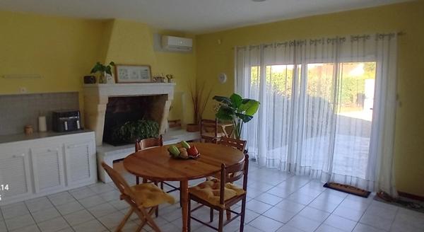 Maison à vendre 6 pièces, plain-pied - AMBARES ET LAGRAVE (33)