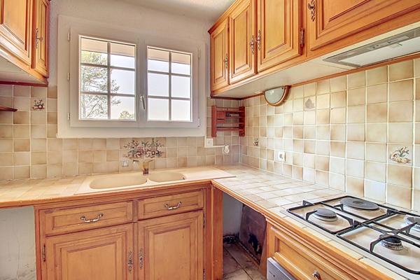 À VENDRE EN EXCLUSIVITÉ - Appartement T2 avec vue dégagée à Draguignan