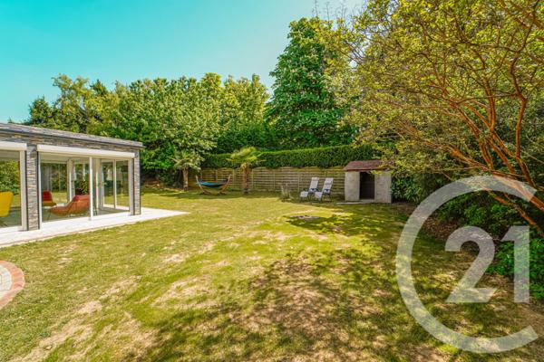 Maison à vendre  6 pièces - 220,75 m2 BUSSY ST GEORGES - 77