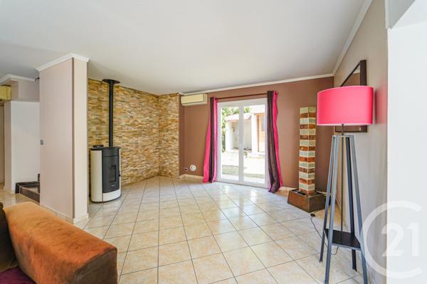 Maison à vendre  6 pièces - 220,75 m2 BUSSY ST GEORGES - 77