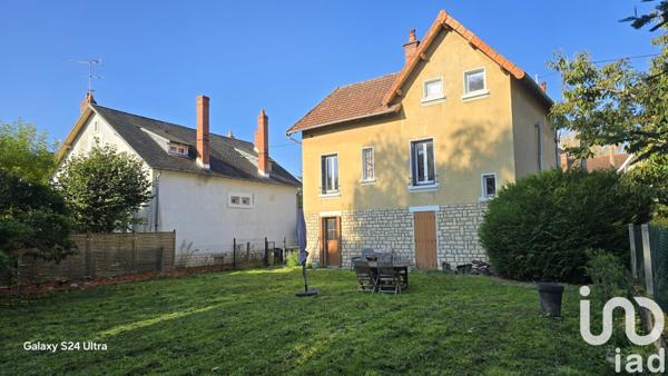 Maison à vendre 5 pièces 87 m² Saint-Amand-Montrond