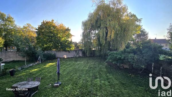 Maison à vendre 5 pièces 87 m² Saint-Amand-Montrond