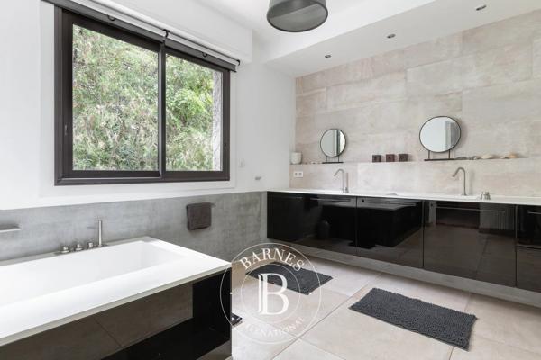 Toulouse, Maison 3 Chambres -  200 m² à vendre