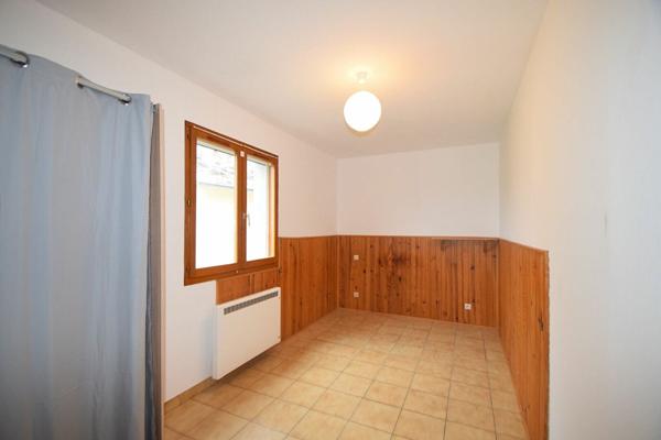 Appartement à louer    2 pièces • 54,88 m2 Gan