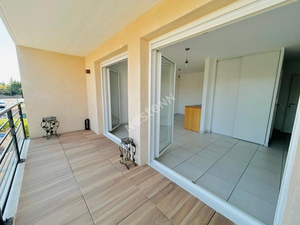 À vendre : Appartement 3 pièces 81m² - La Ciotat - Dernier étage - Duplex
