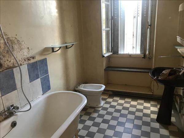 Maison à vendre |  La Coquille |  9 pièces | 148 m²