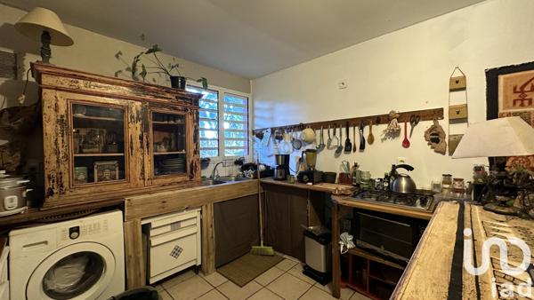 Maison à vendre 8 pièces 318 m² L'Étang-Salé