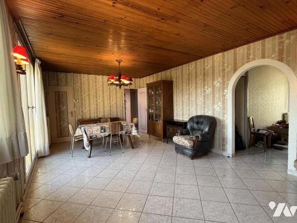 EXCLUSIVITÉ - MUIZON - Maison de Type 4 d'environ 83m² sur parcelle de 394m². 