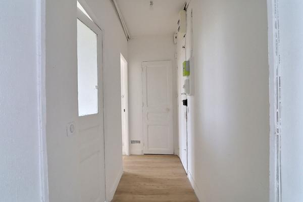 Appartement La Courneuve 2 pièce(s) 41.83 m2