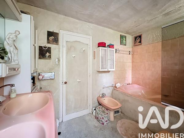 Maison à vendre 8 pièces 228,93 m² Terrasson-Lavilledieu