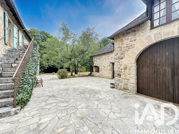 Maison à vendre 8 pièces 228,93 m² Terrasson-Lavilledieu