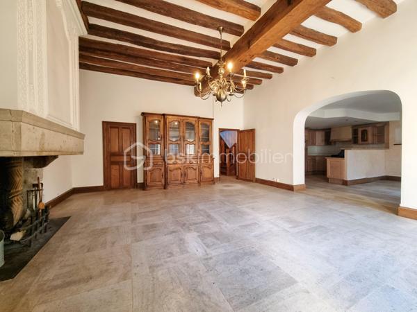 Maison ancienne de 222 m²