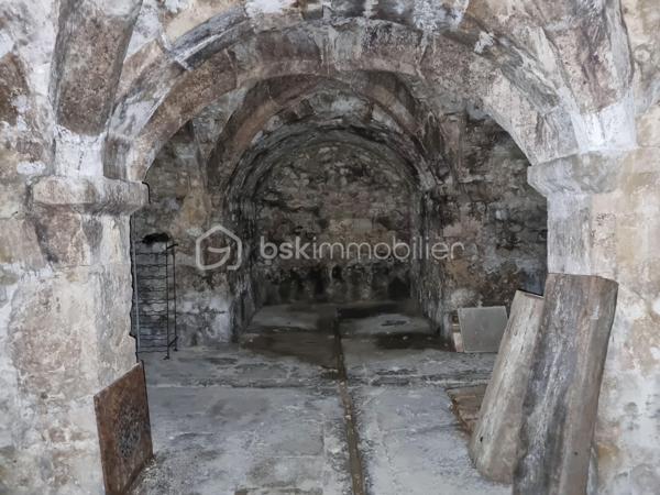 Maison ancienne de 222 m²